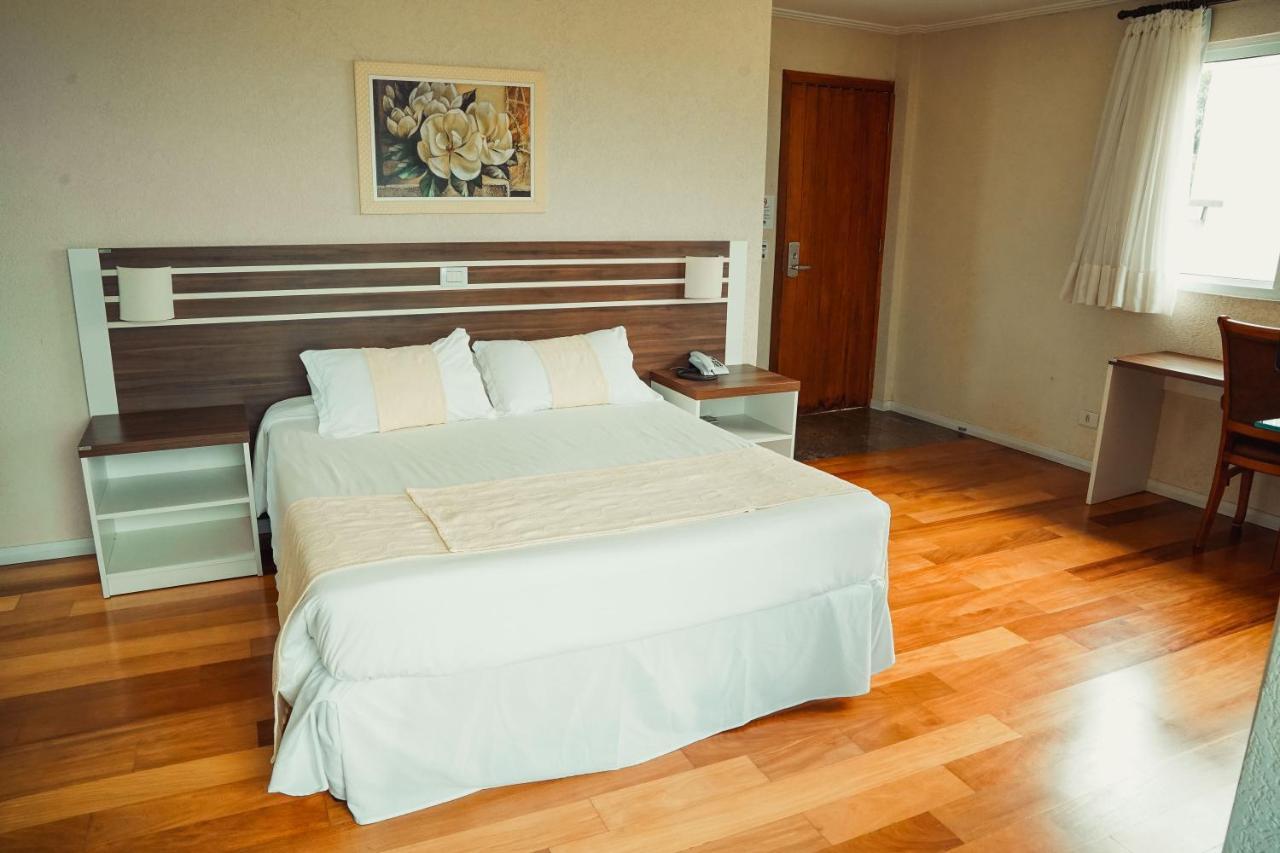 Hotel Imperial De Quatro Barras Extérieur photo